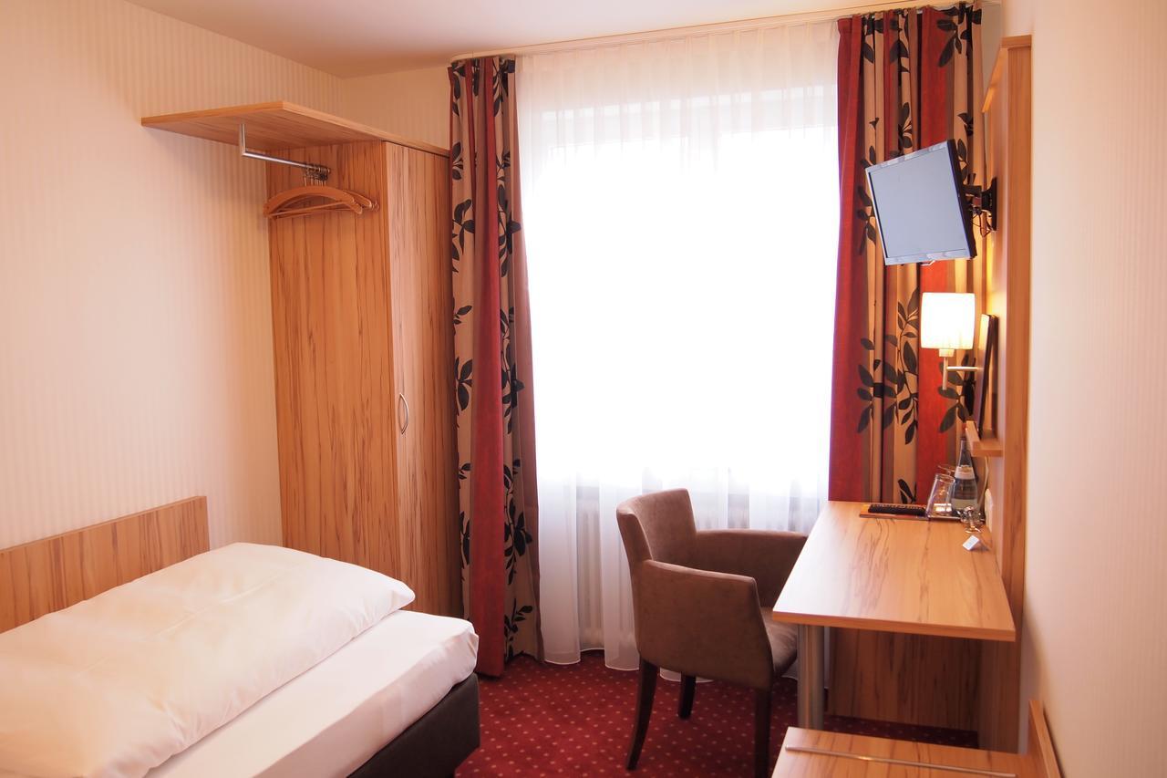 Hotel Am Bad Tübingen Dış mekan fotoğraf